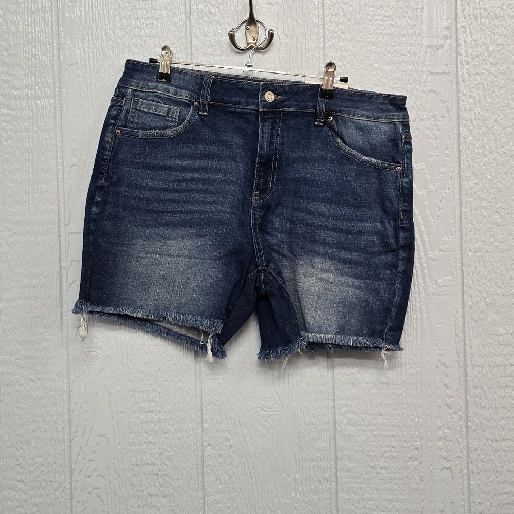 Zenana Outfitters Dark Blue Jean Shorts